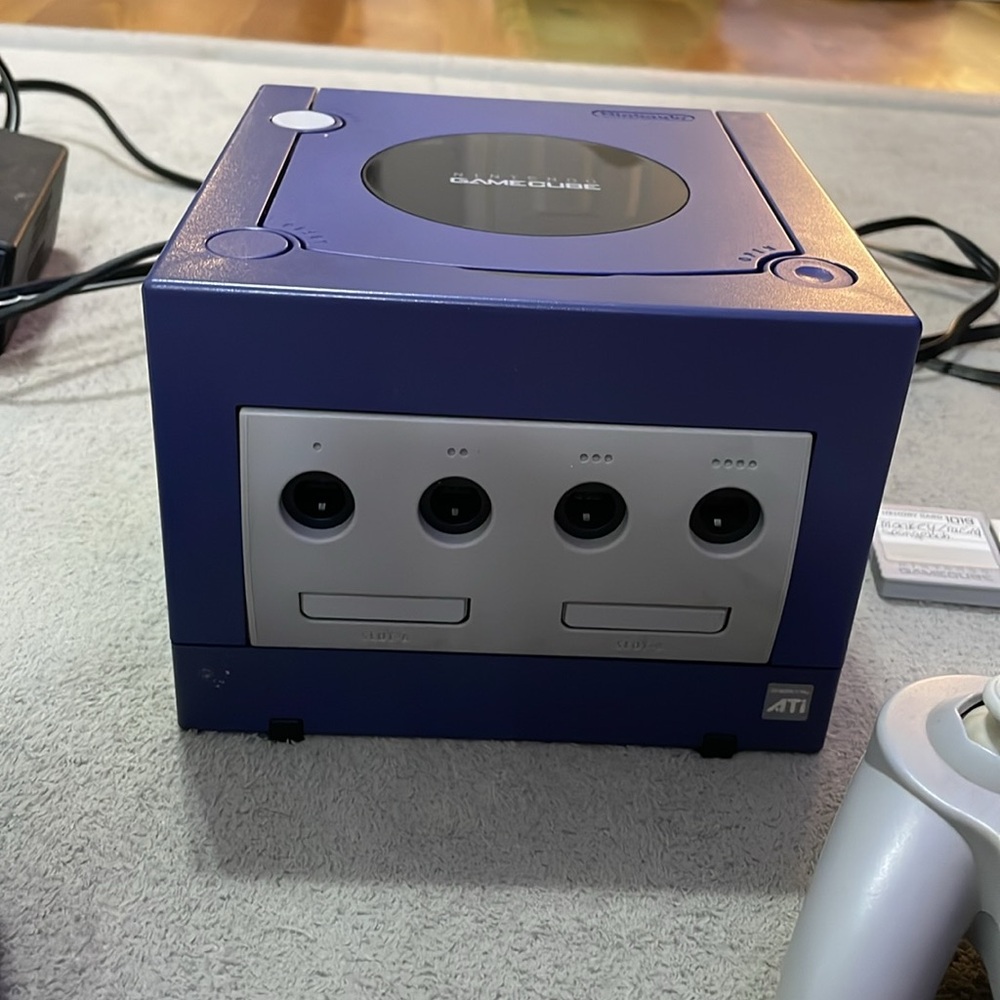 Nintendo GameCube Console Set - Picture 4 of 10
